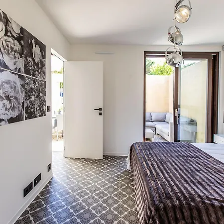 Schicke Und Moderne Im Stadtzentrum By Interhome 아파트 *