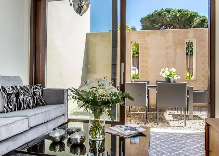 Appartement Schicke Und Moderne Im Stadtzentrum By Interhome *