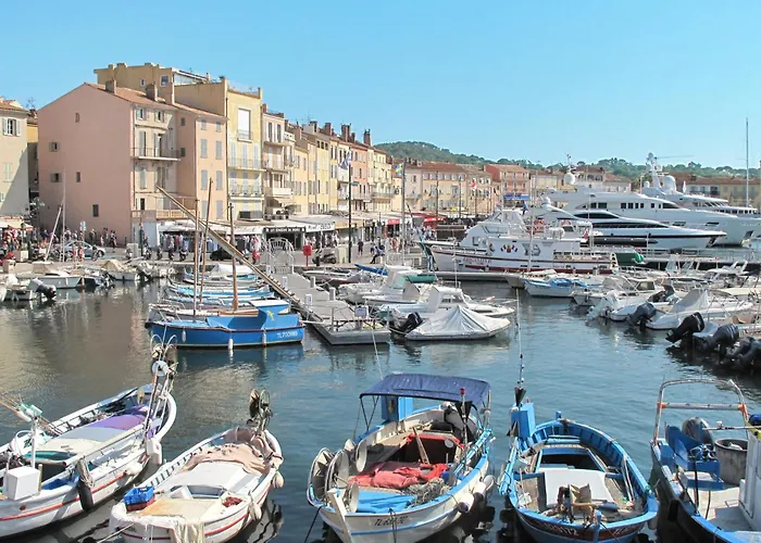 Appartement Schicke Und Moderne Im Stadtzentrum By Interhome